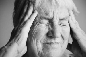 Chronic Pain vs. Acute Pain: What's the Difference? - PMIR